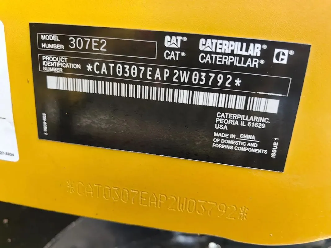 Used CAT 307E2 Small Excavator3