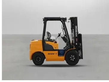 Used HYUNDAI 30DE-7 Diesel Forklift1