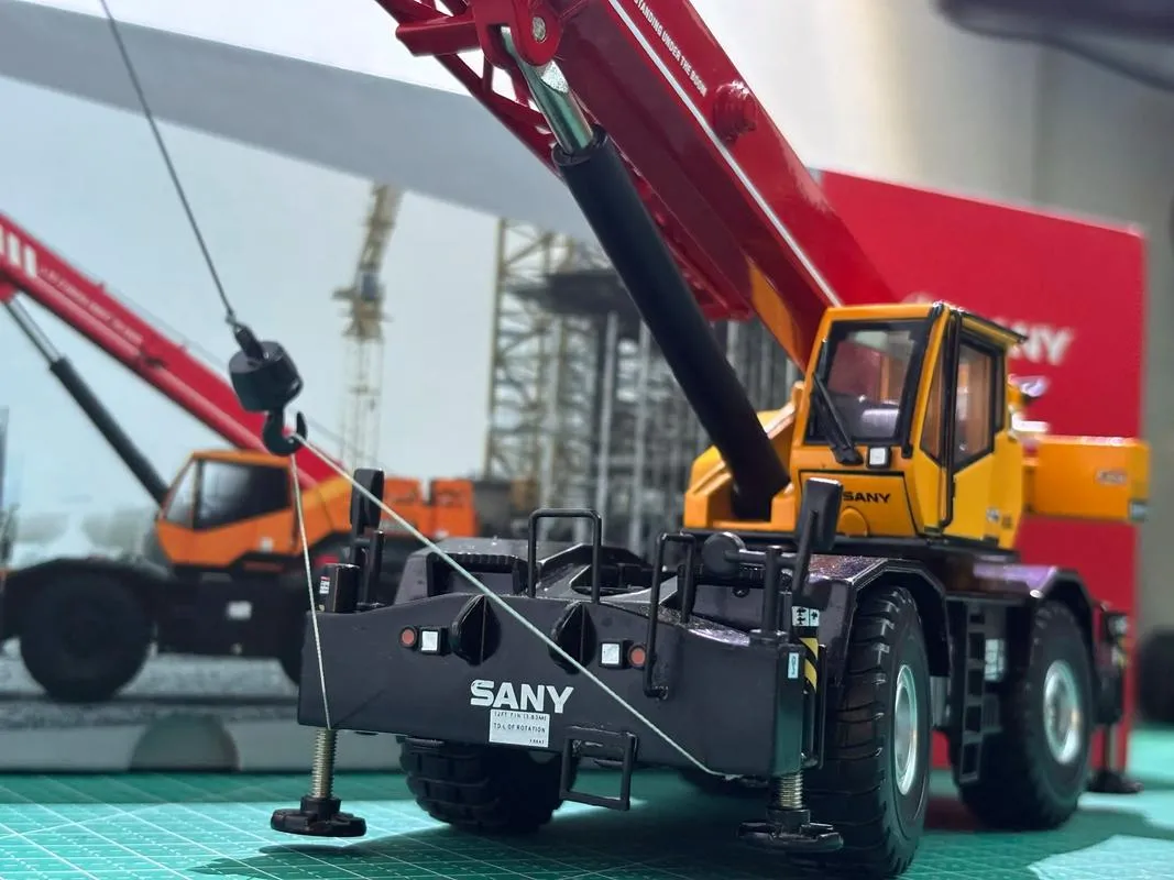 Used SANY SRC400C1 Rough-Terrain Crane2