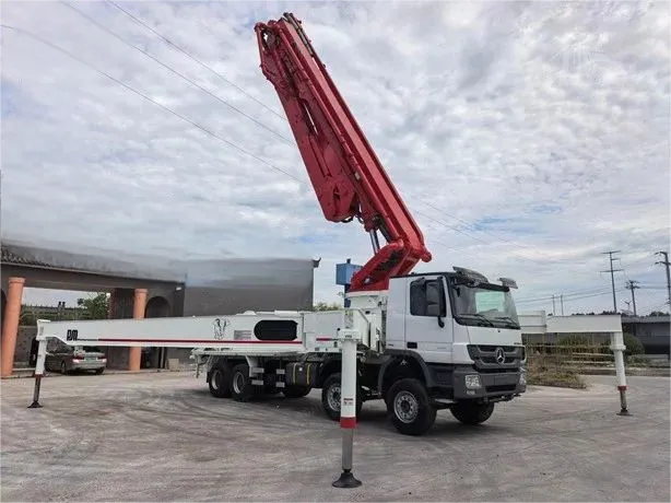 Used PUTZMEISTER M56 Truck-Mounted Concrete Pump