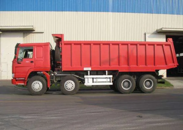 Used SINOTRUK HOWO 8x4 Dump Truck1