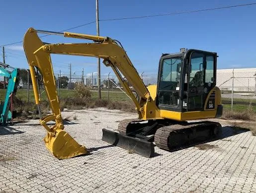 Used KOMATSU PC56-7 Mini Excavator1
