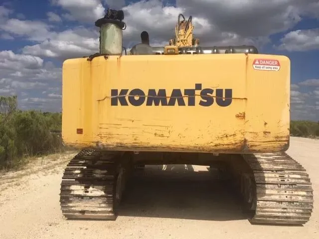 Used KOMATSU PC650LC-8 Large Excavator1