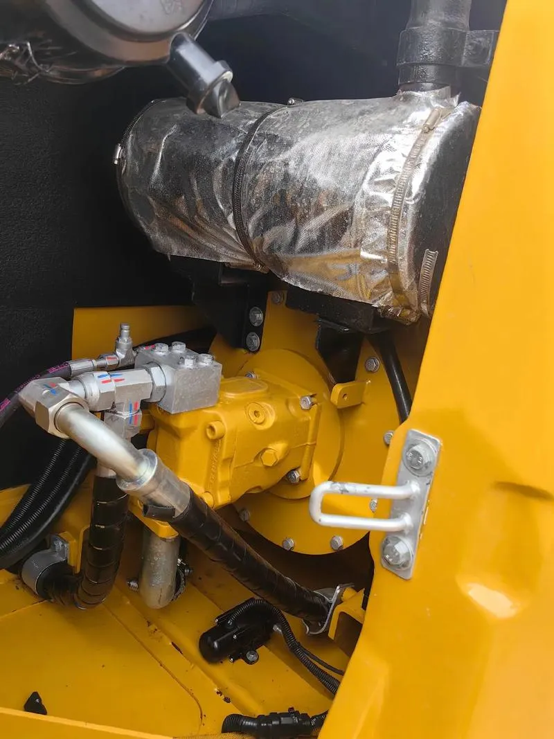 Used CAT 307E2 Small Excavator4