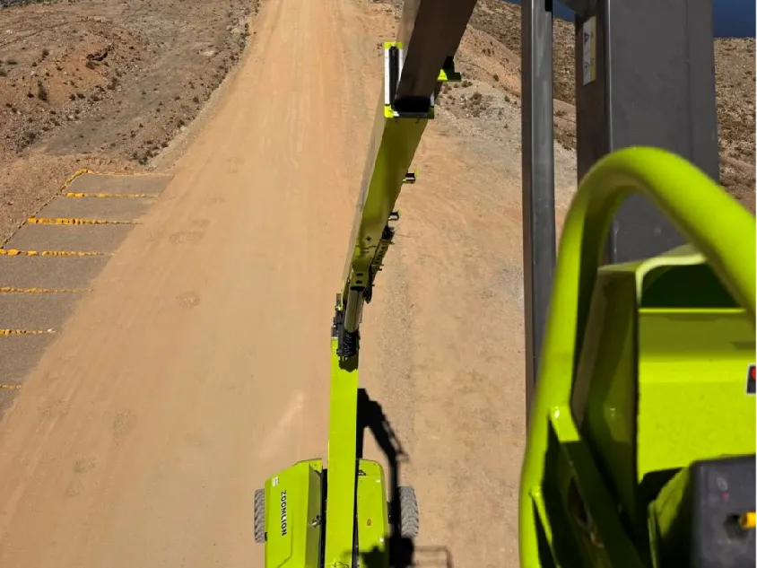 Used ZOOMLION ZA32J Articulated Boom Lift1