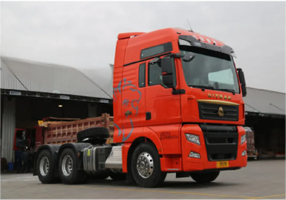 Used SINOTRUK SITRAK 6x4 Semi-trailer Tractor2