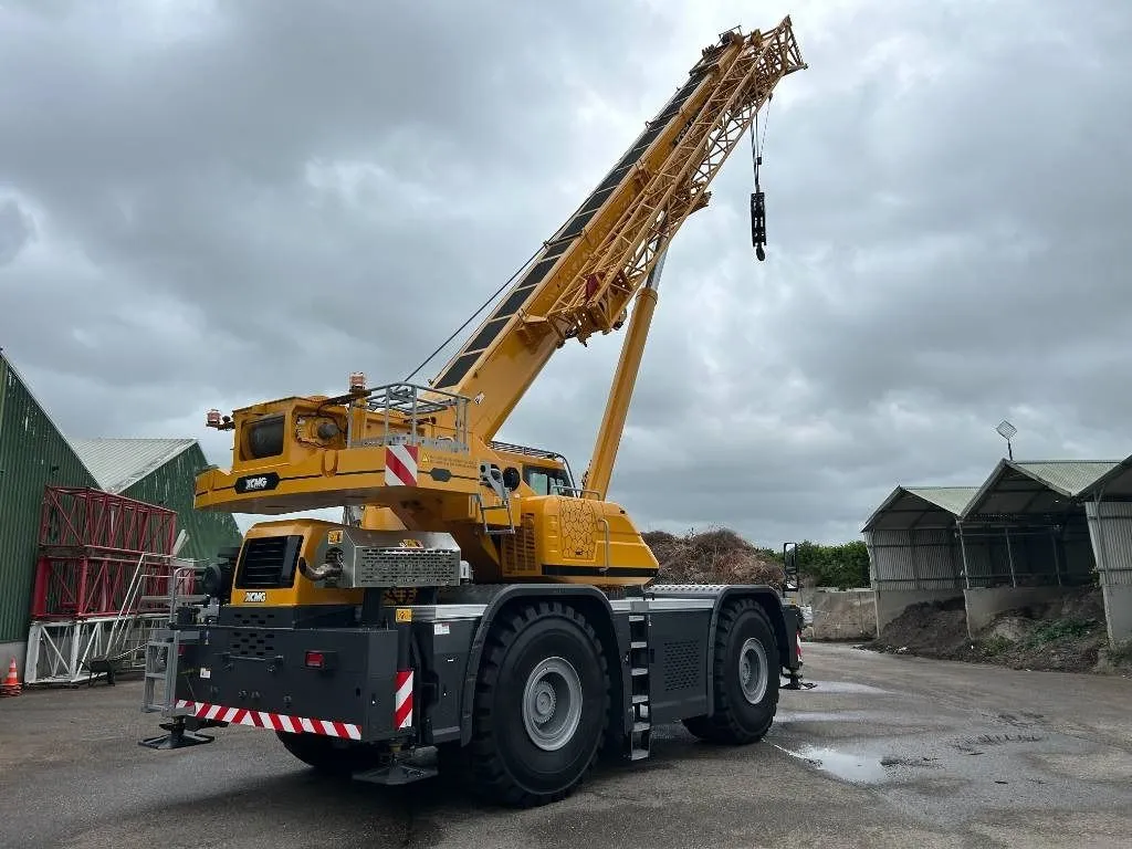 Used XCMG XCR70_E Rough-Terrain Crane